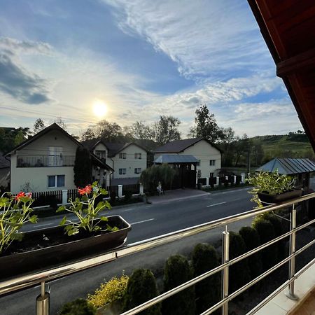 Pensiunea Casa Godja Văleni Extérieur photo