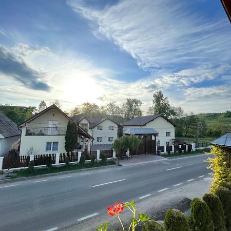 Pensiunea Casa Godja Văleni Extérieur photo
