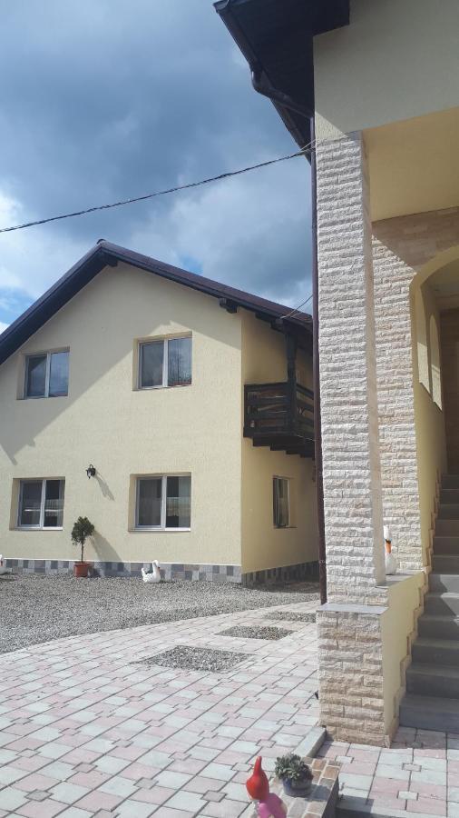 Pensiunea Casa Godja Văleni Extérieur photo