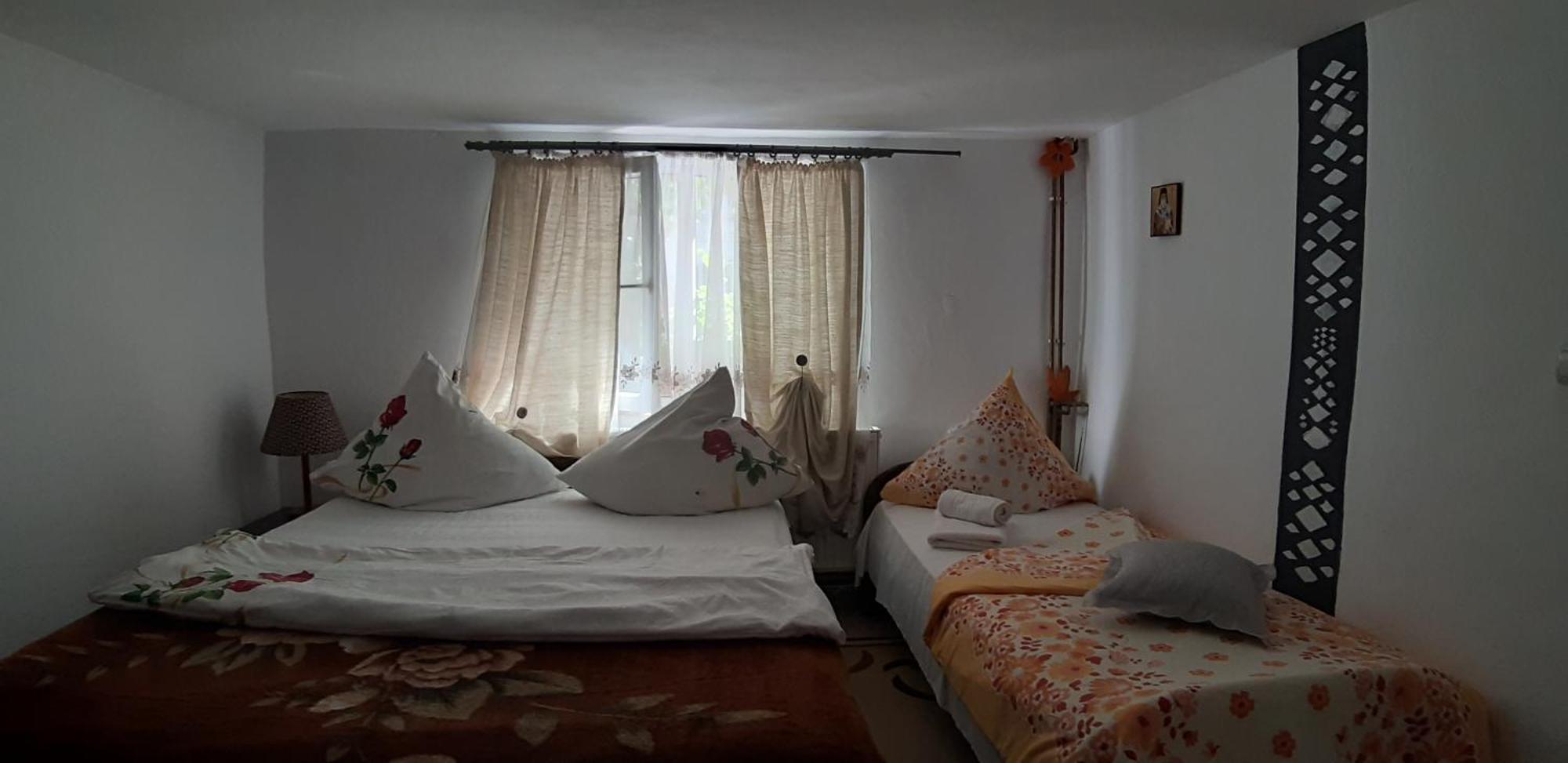Pensiunea Casa Godja Văleni Chambre photo